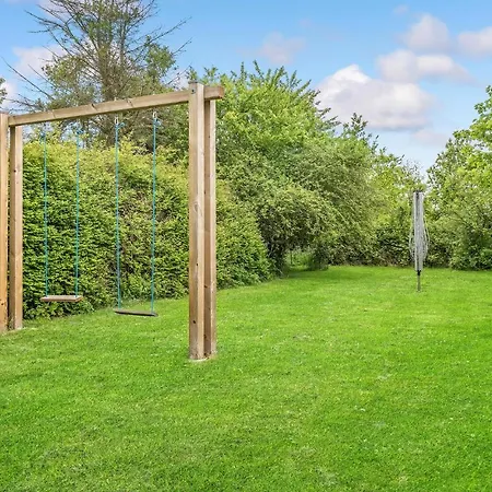 Vakantiehuis Awesome In With Kitchen