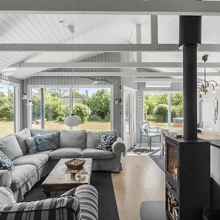 Feriehus Awesome In With Kitchen